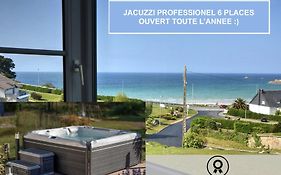 Jacuzzi Professionel Les Pieds Dans L'Eau Plage A 50 M